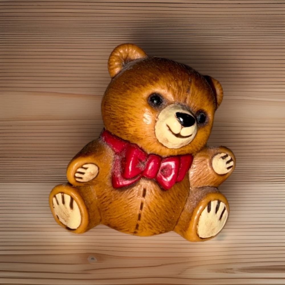 Hallmark Merry Miniatures Teddy Bear Red Bow 1982 Vintage